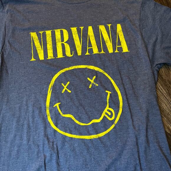 Nirvana Adult LG Classic Smiley Face Grunge Graphic T-shirt - Picture 2 of 3